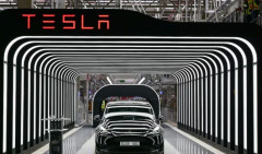 Tesla sẽ lùi thời điểm ra mắt taxi robot tới tháng 10/2024