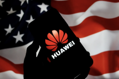 Huawei phải đối mặt với nhiều khó khăn khi doanh số điện thoại thông minh toàn cầu sụt giảm