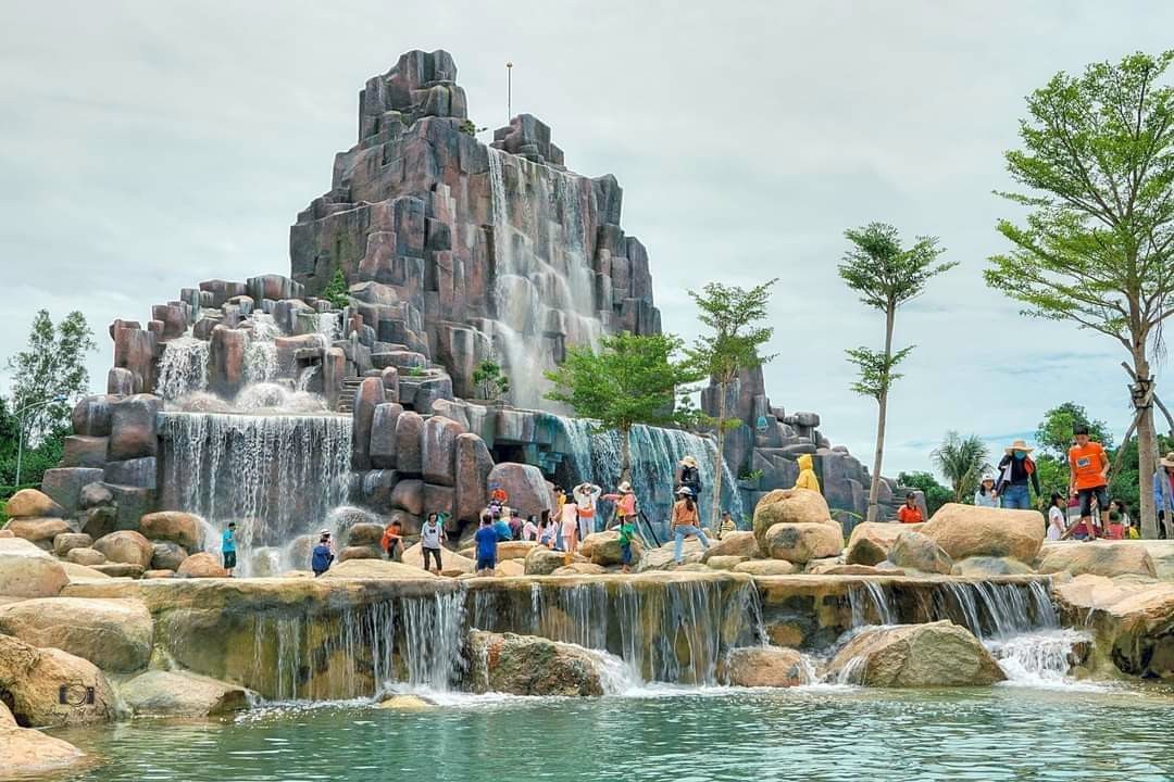 Thanh Long Water Park super summer promotion - Buy 5 get 1 free