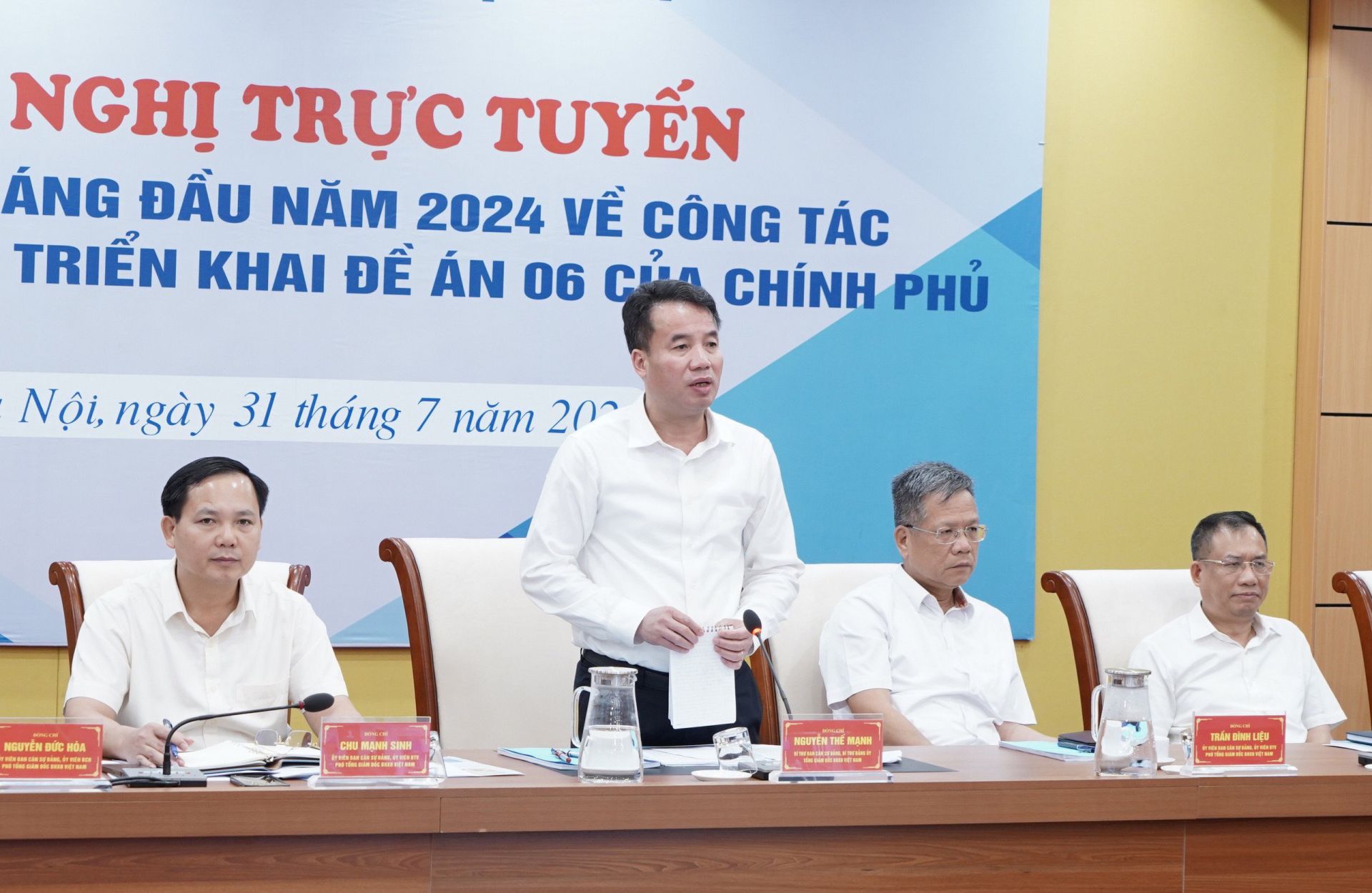 Tổng Giám đốc Nguyễn Thế Mạnh, Trưởng Ban chỉ đạo chuyển đổi số ngành BHXH Việt Nam phát biểu tại Hội nghị