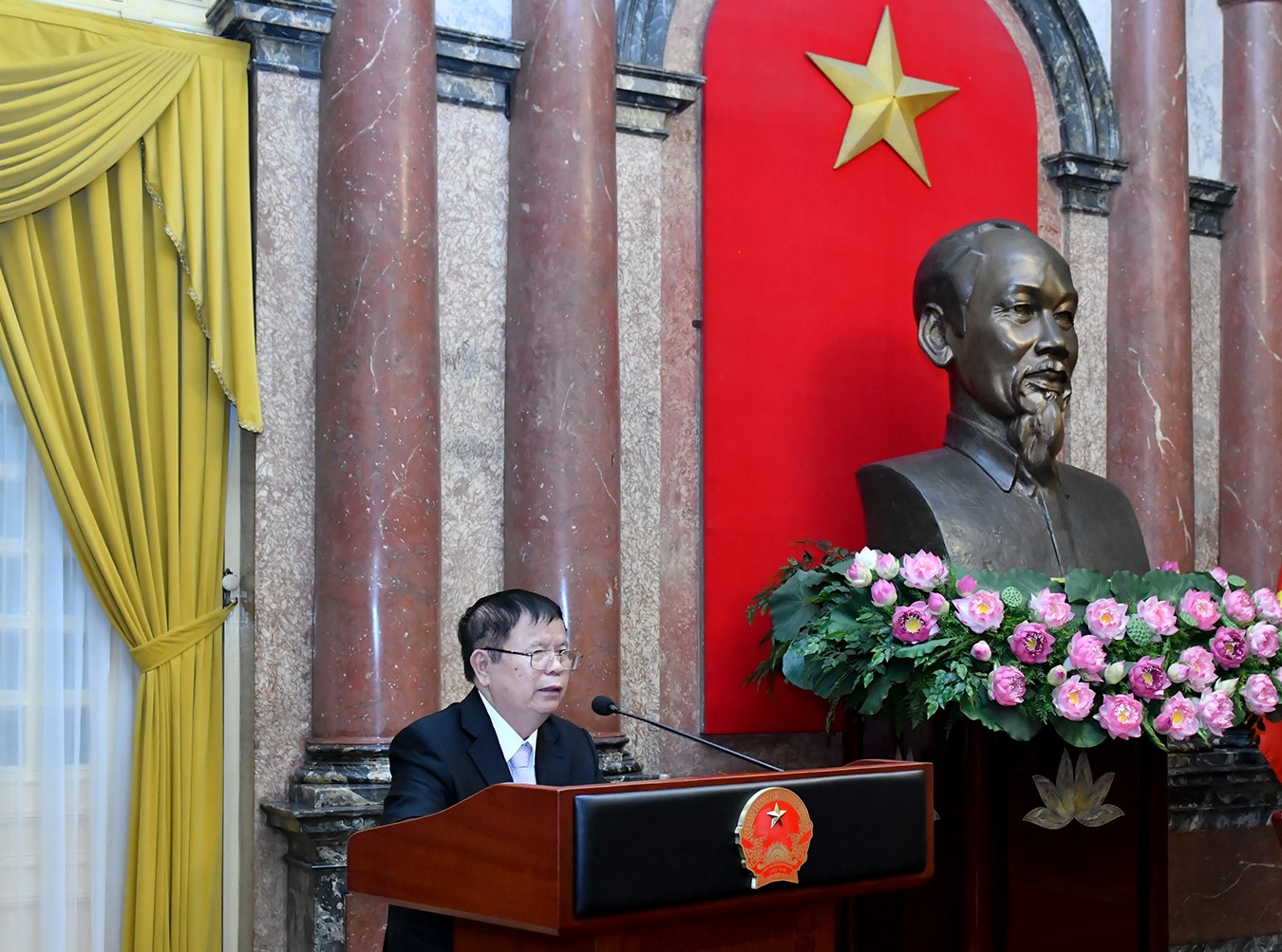 Mr. Phạm Lê Hùng - Chairman of the Board of Directors of Thăng Long Investment, Trading, and Mineral Exploitation Joint Stock Company