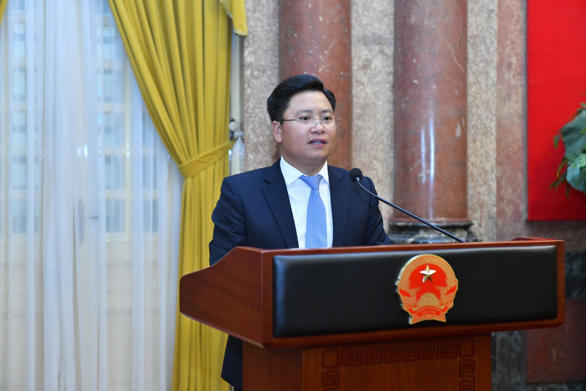 Mr. Nguyễn Kim Hùng - Vice Chairman of the Vietnam Association of Small and Medium Enterprises and Director of the Institute of Business Administration and Digital Economy of Vietnam