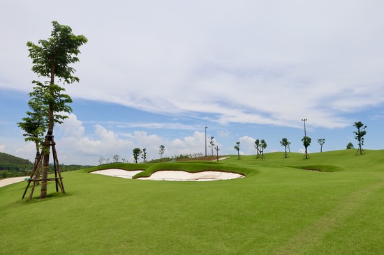 Sân golf sẽ tạo việc làm cho hàng trăm lao động địa phương