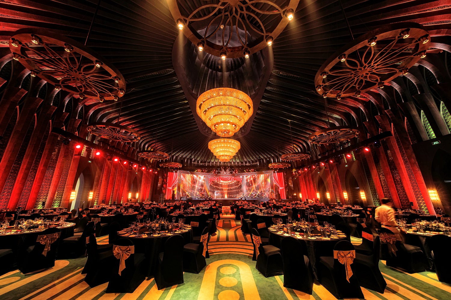 Phòng ballroom lộng lẫy tại Sun Signature Gallery