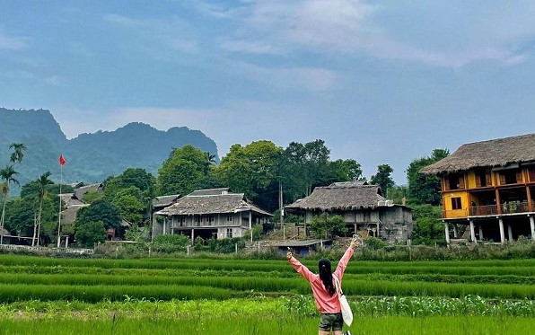 Bản mường Giang Mỗ, xã Bình Thanh (Cao Phong) bảo tồn văn hoá truyền thống để phát triển du lịch.