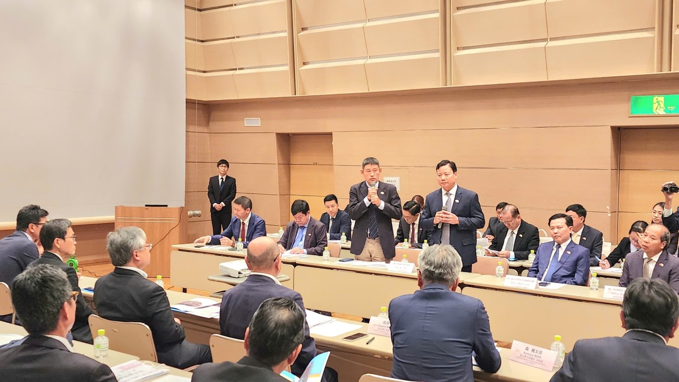 Provincial leaders and departments participate in the labor promotion workshop in Okayama City