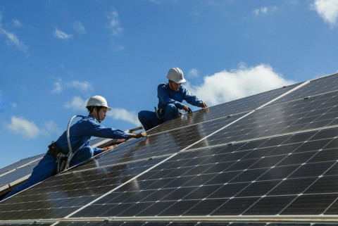 Selling rooftop solar power to organizations or individuals outside of EVN will be considered a legal violation