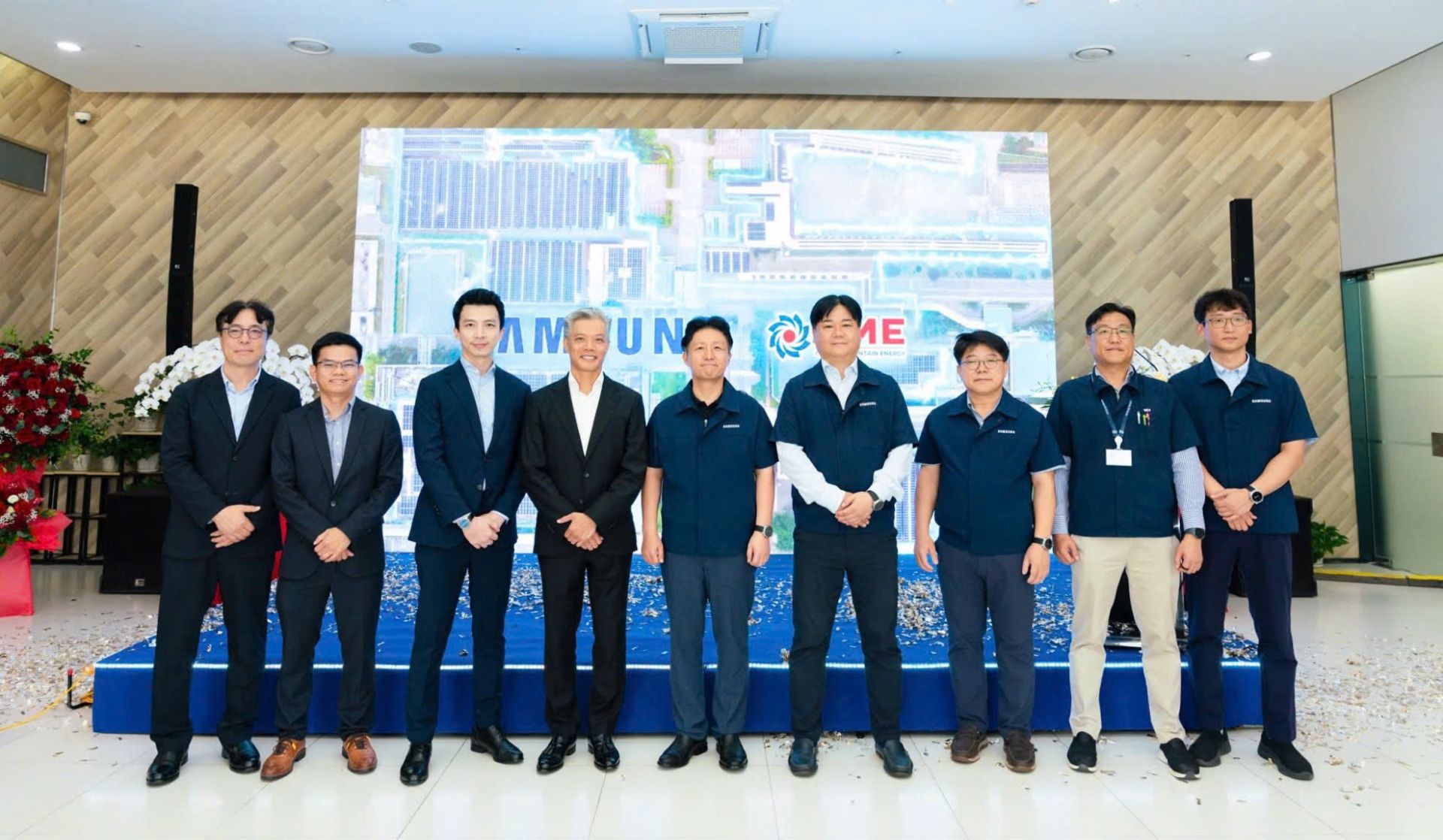 Commercial Operation Ceremony of rooftop solar power project at Samsung Electronics Vietnam's factory in Bac Ninh Commercial Operation Ceremony of rooftop solar power project at Samsung Electronics Vietnam's factory in Bac Ninh