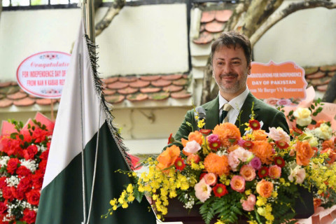 Pakistani Ambassador to Vietnam: “Peace and unity are the strength to build the future.”