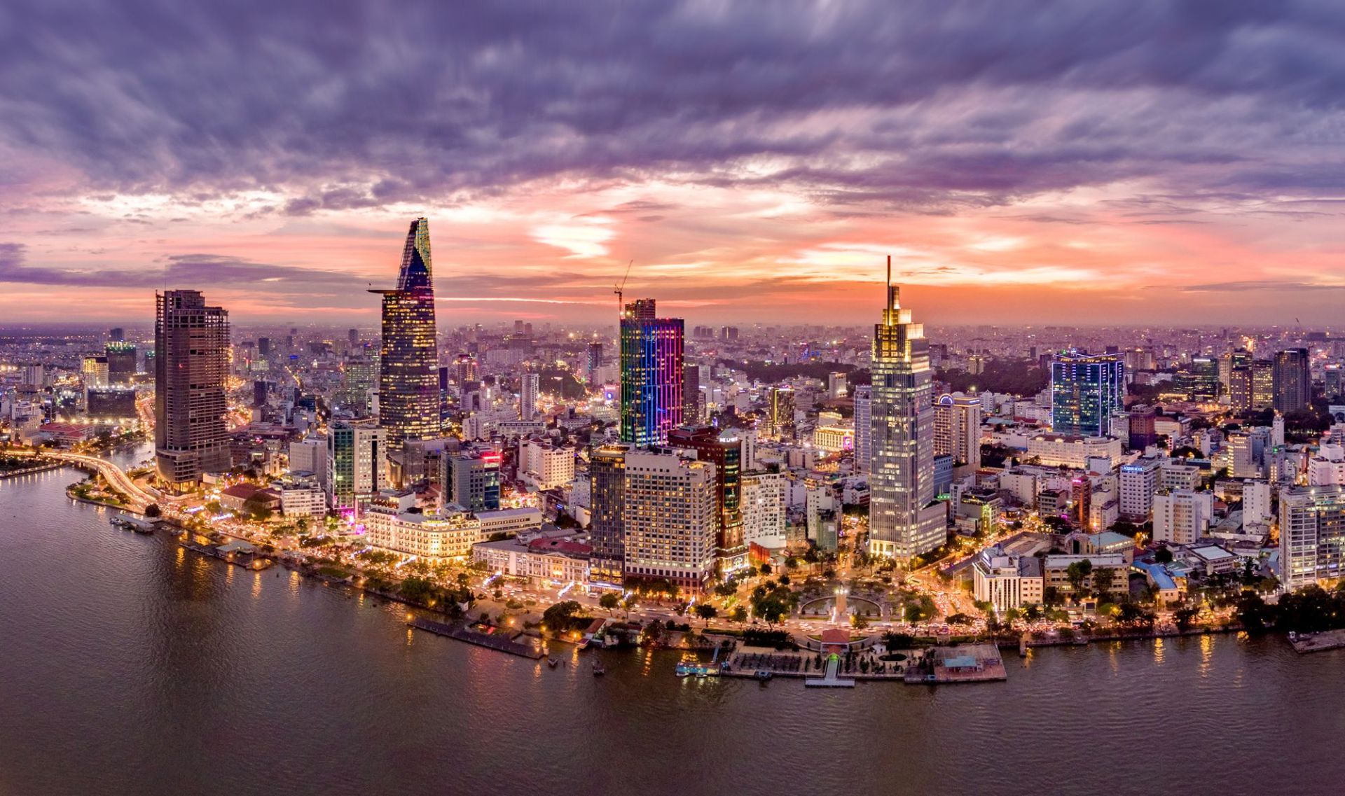 127 High-Value Projects Post-Merger: Ho Chi Minh City Rolls Out the Red Carpet for Strategic Investors