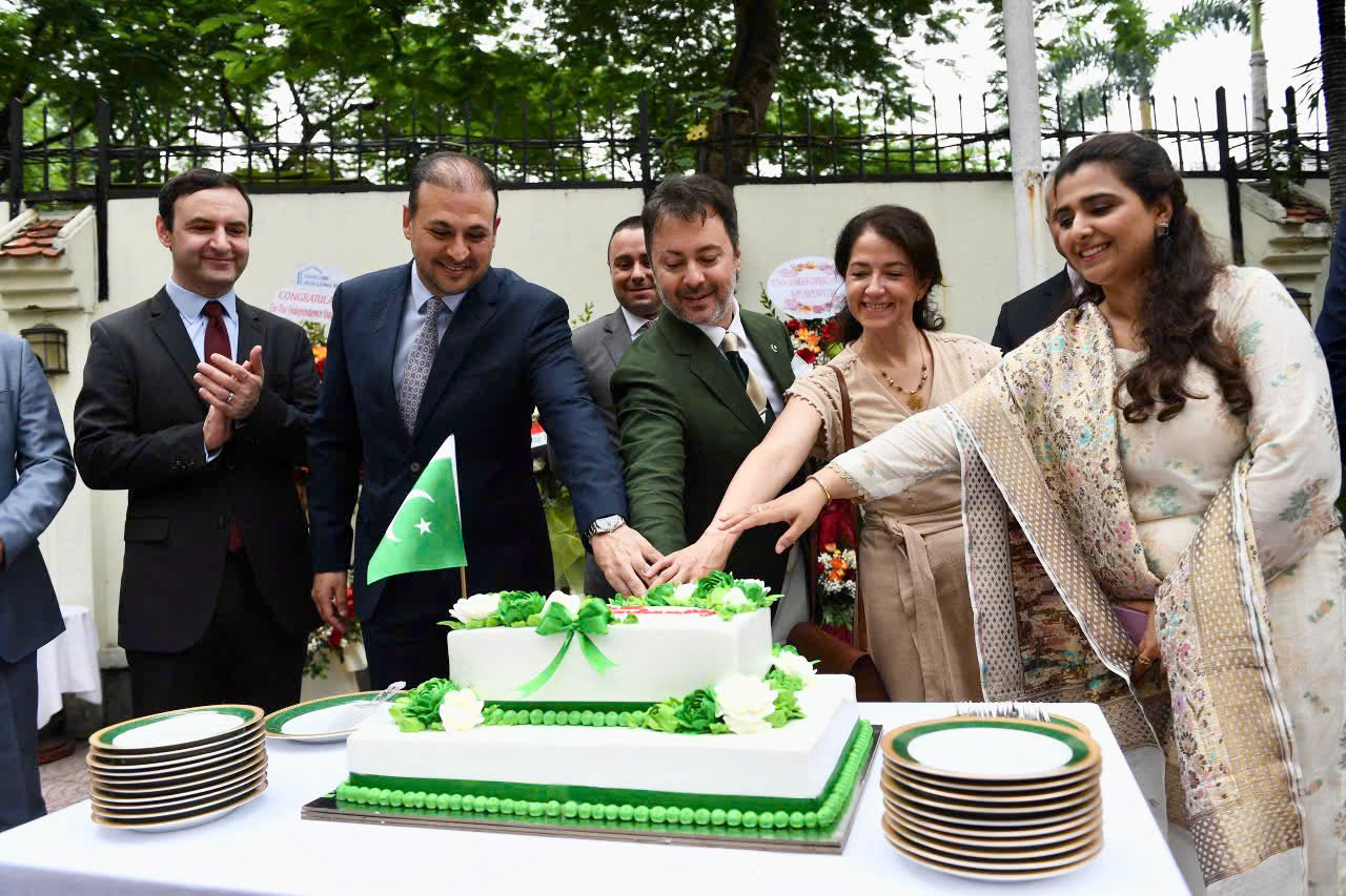 International guests and members of the diplomatic community extended their congratulations on the 79th Independence Day of Pakistan.