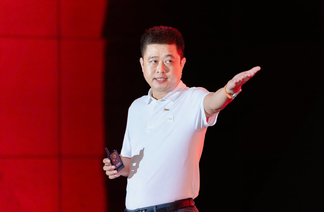 Mr. Le Viet Thang, CEO of 1Office:
AI Centers: Don’t use old solutions for new problems