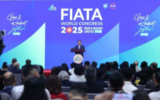 Prime Minister: Vietnam aims to become a regional logistics hub