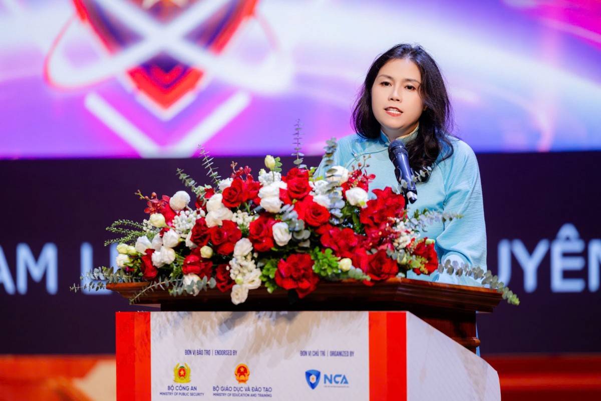 At the event, Dr. Nguyen Thuy Lan emphasized that Vietnam currently faces a shortage of more than 700,000 cybersecurity professionals, and that combating cybercrime requires not only technical capability but also a deep understanding of criminal psychology and digital behaviour