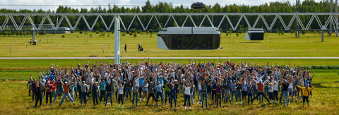 After 8 years and trillions sent abroad, are uST investors caught in a risky no-exit situation?