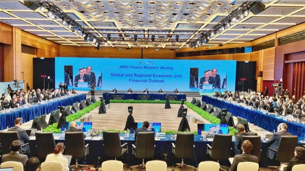 Minister Ngo Van Tuan speaks about the macroeconomic picture and development directions of Vietnam in the coming period at FMM 2026