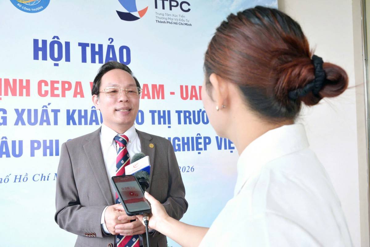 Mr. Nguyen Quang Huy, Vice President of the Vietnam National Startup Association (ViNen), believes that Vietnamese businesses need to make greater efforts to improve their products, documentation, raw material sources, and meet input standards, especially Halal standards, and consider the current period as a 