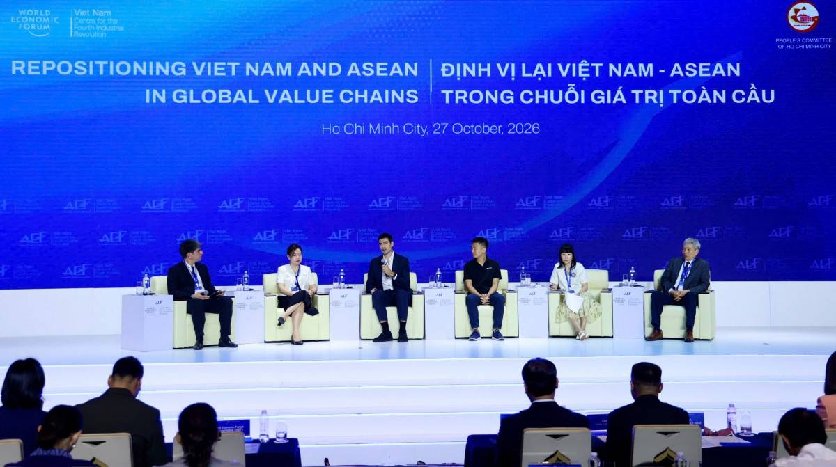 One of main panels hold on October 27 program within the 2026 Autumn Economic Forum